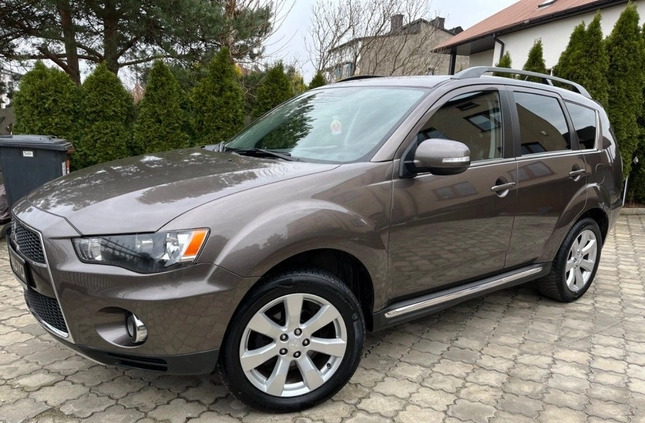 Mitsubishi Outlander cena 42700 przebieg: 189000, rok produkcji 2011 z Wysokie Mazowieckie małe 529